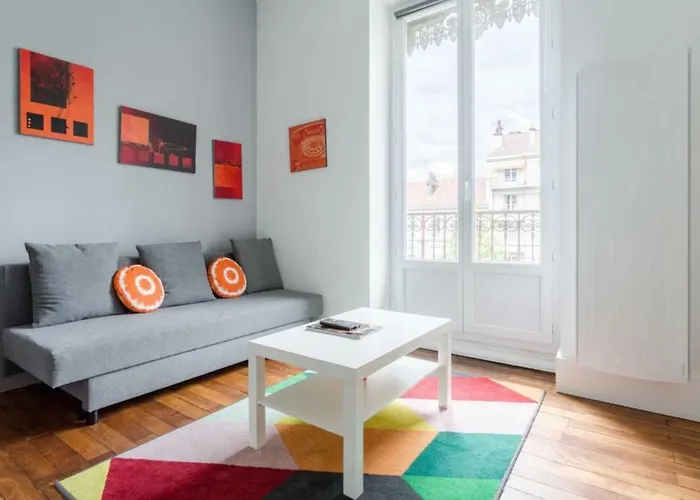 #h0 Le Jaures T2 Fully Equipped Balcony Wifi